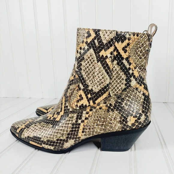 NEW Circus by Sam Edelman Garth Faux-Leather Western Ankle Booties C432 - Picture 4 of 16